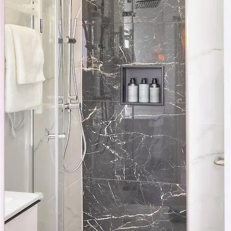 Emily 2 Bedrooms 2 Baths Near Palais דירה קאן